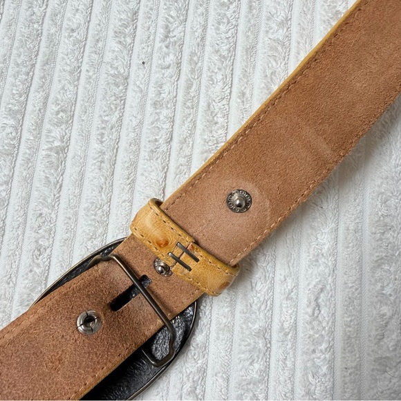 Tony Lama Tan Leather Western Belt With Western Buckle - Picture 5 of 7